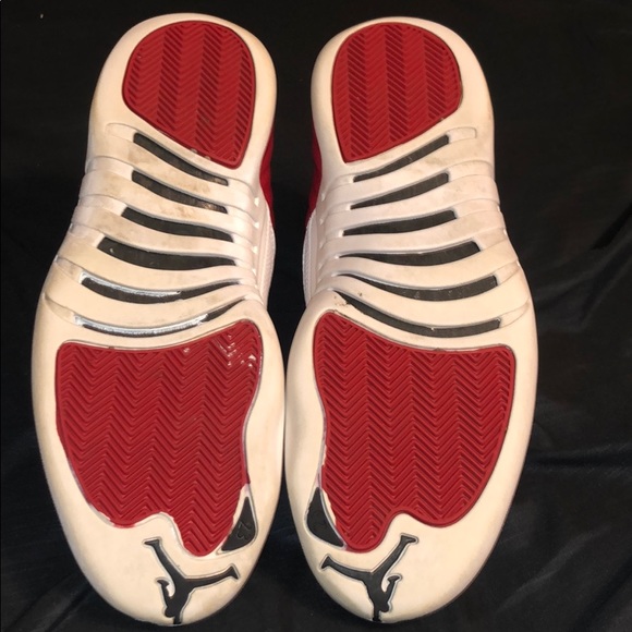 gym red 12s 2016 - Picture 4 of 5